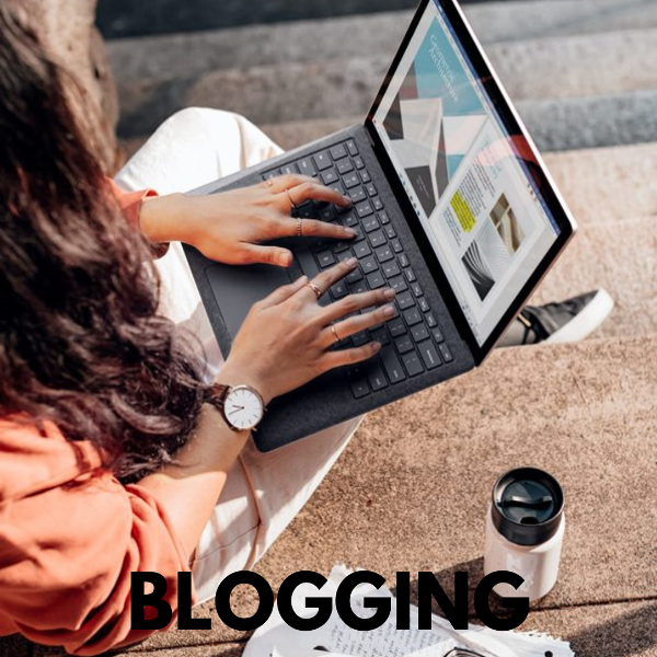 How to Become a Successful Blogger: Best Reasources + Free Worksheets!